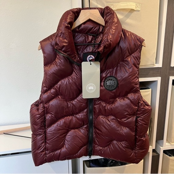 NWT Canada Goose Cypress Puffer Vest Botanical Quilt in Garnet Stone Burgundy - Picture 5 of 10